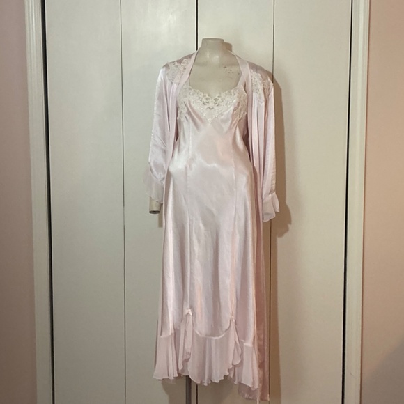 Linea Donatella LIngerie Set Pink Polyester Nightgown & Robe Size Medium Sexy - Picture 11 of 12